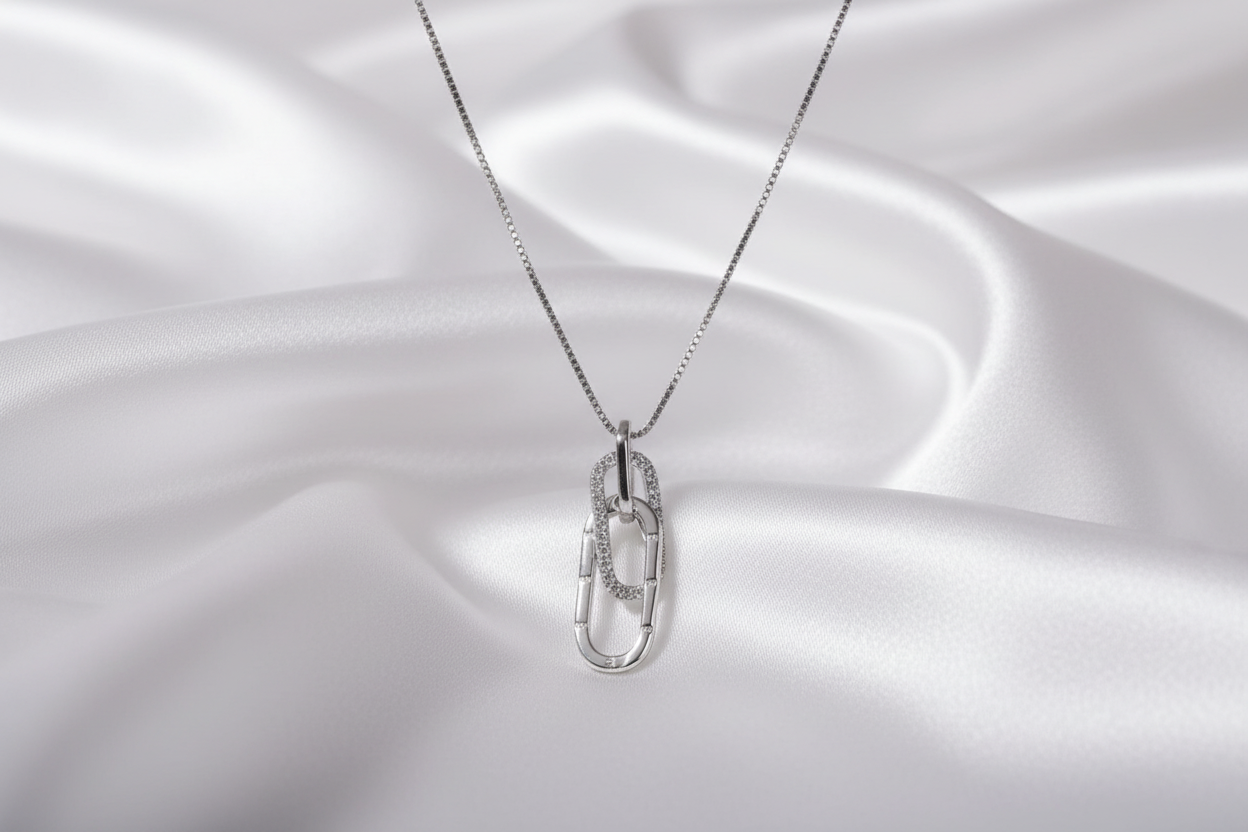 Paperclip Pendant Necklace