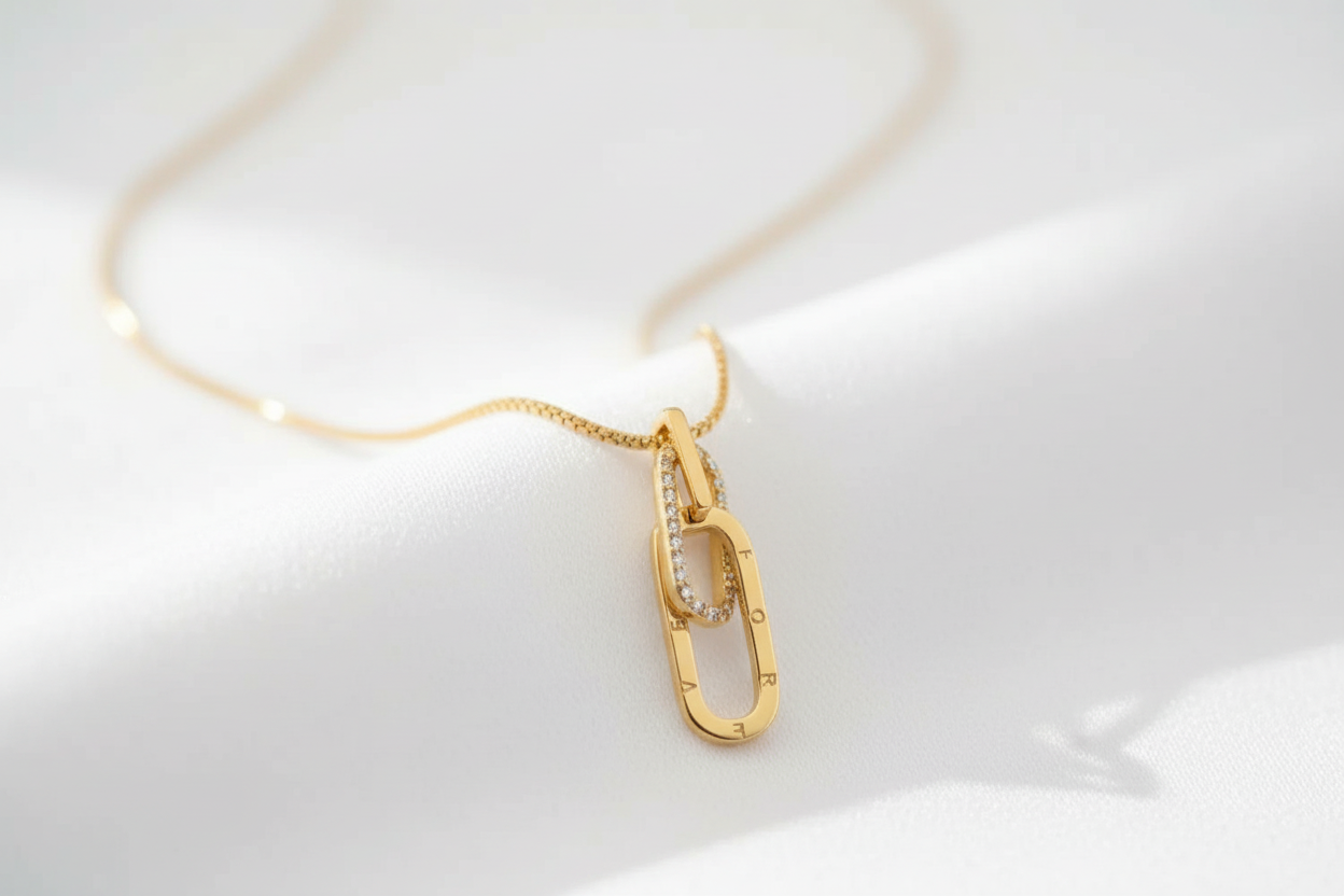 Paperclip Pendant Necklace
